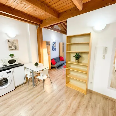 Daire El Cantin Del Pilar